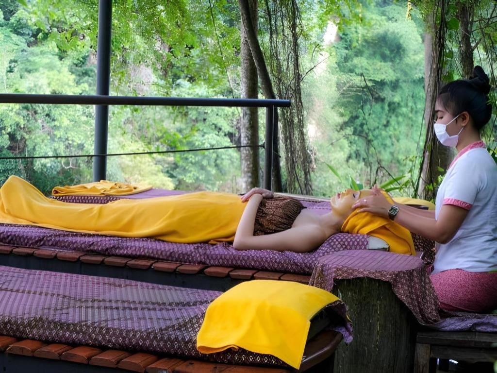 River Kwai Village Hotel Ban Kaeng Raboet Extérieur photo